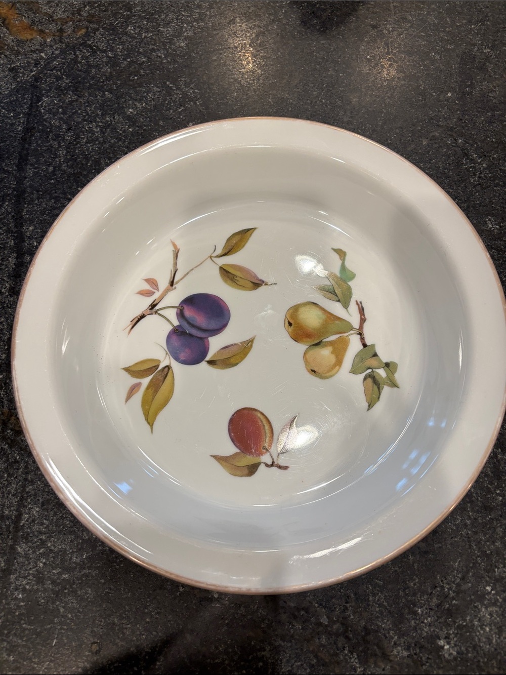 Evesham Royal Worcester, England pie plate